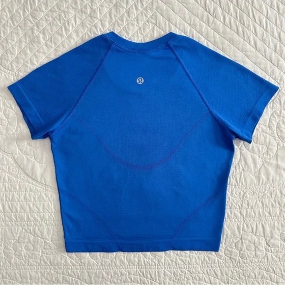 Lululemon Women's Blue Swiftly Tech Cropped Short Sleeve Shirt 2.0 Size 4 - Picture 4 of 12